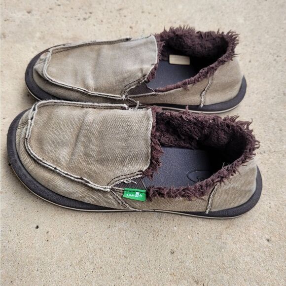 Sanuk fur lined - Picture 1 of 5